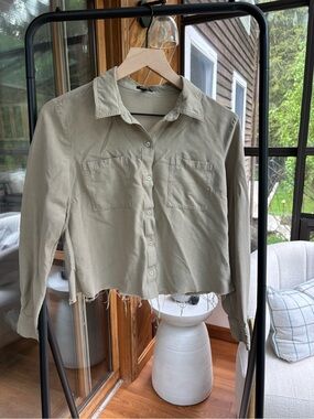 Express Portofino Button-Up Shirt in Sage